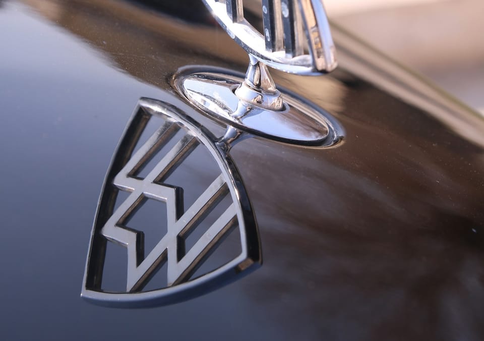 Huawei vs. Mercedes a tale of two races